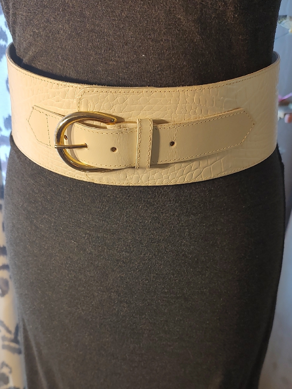 Wide White Faux-Leather Waist Belt with Gold Buckle